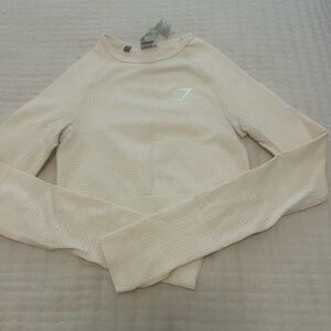 Light pink gymshark workout top